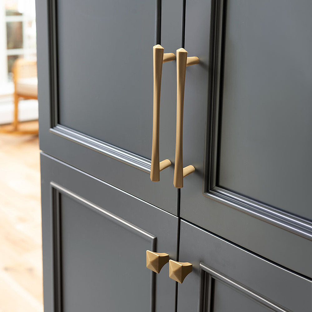 Classic Gold Cabinet Pulls and Dresser Knobs for Kitchen