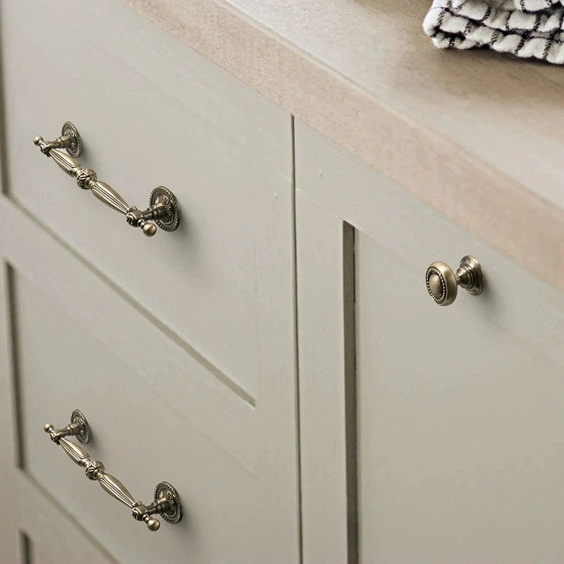 Retro Cabinet Handles and Knobs Vintage Wardrobe Drawer Pulls