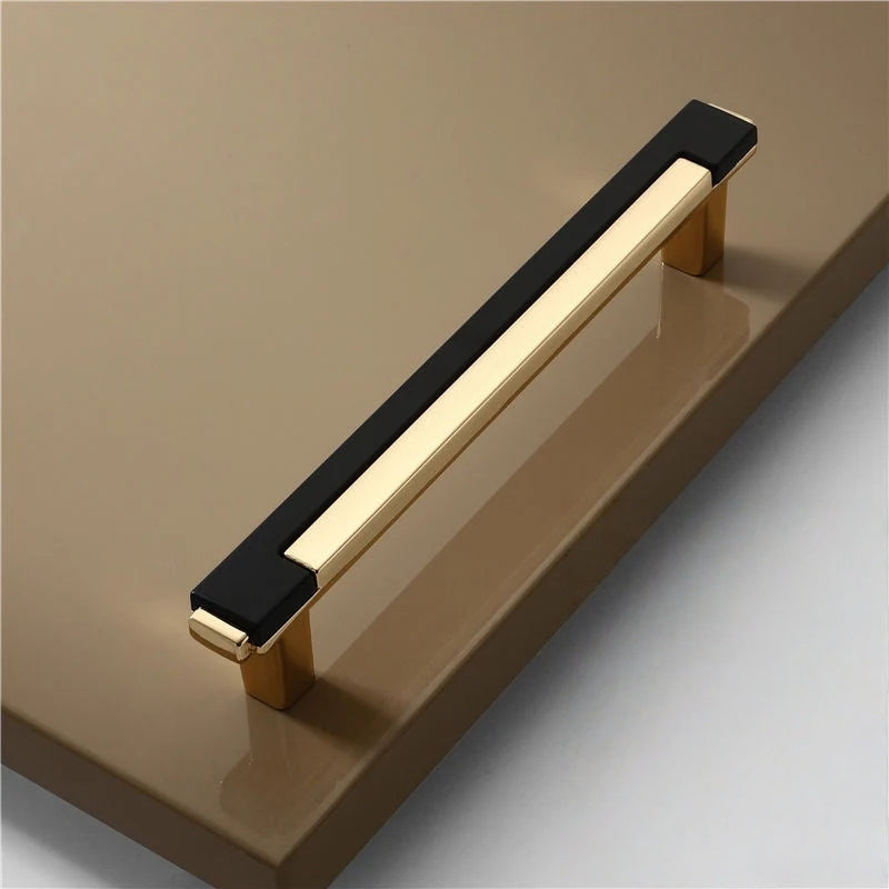 Black Gold Zinc Alloy Square Bar Pull Handle for Kitchen