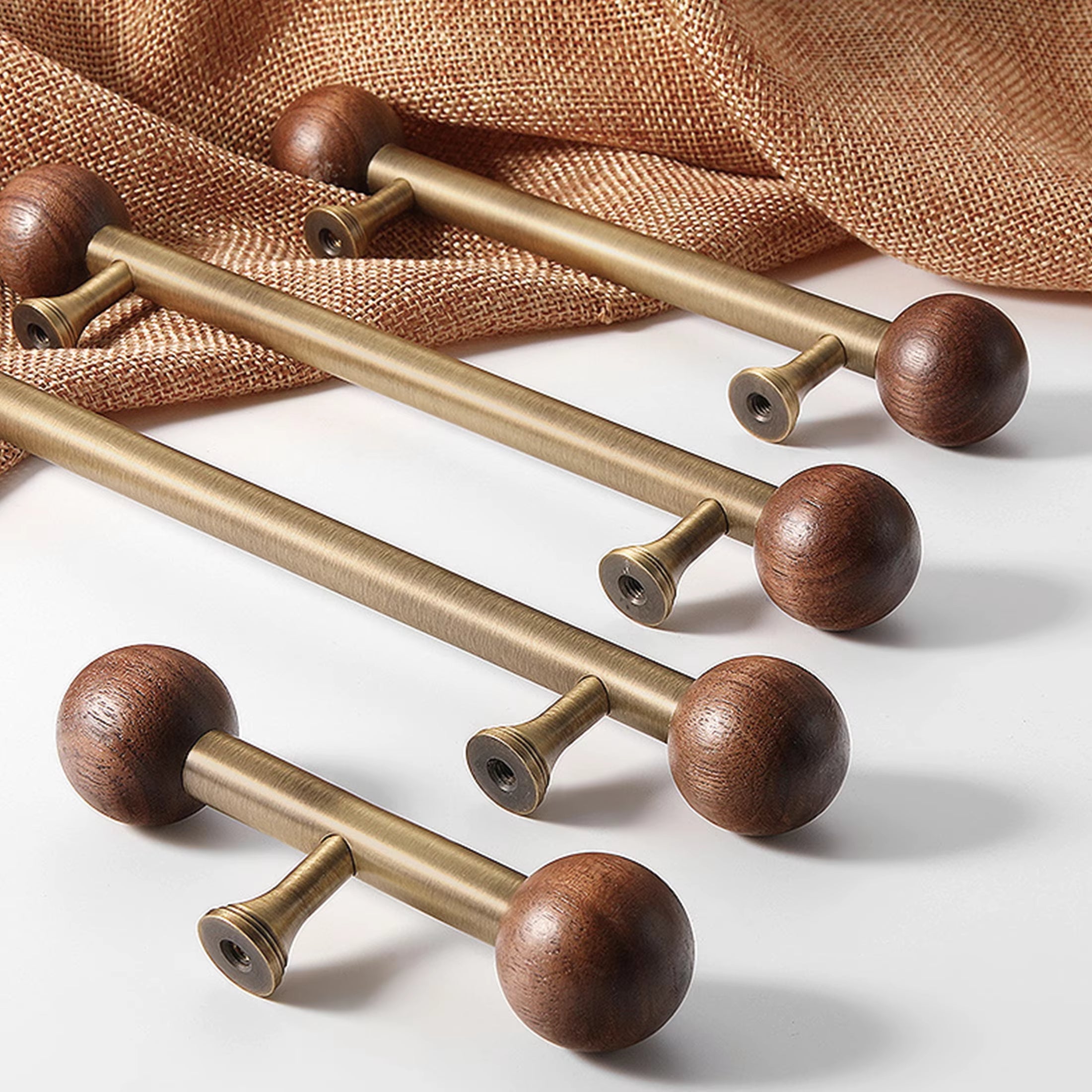Nordic Brass Walnut Handles for Wooden Furniture and Kitchen Cabinets
