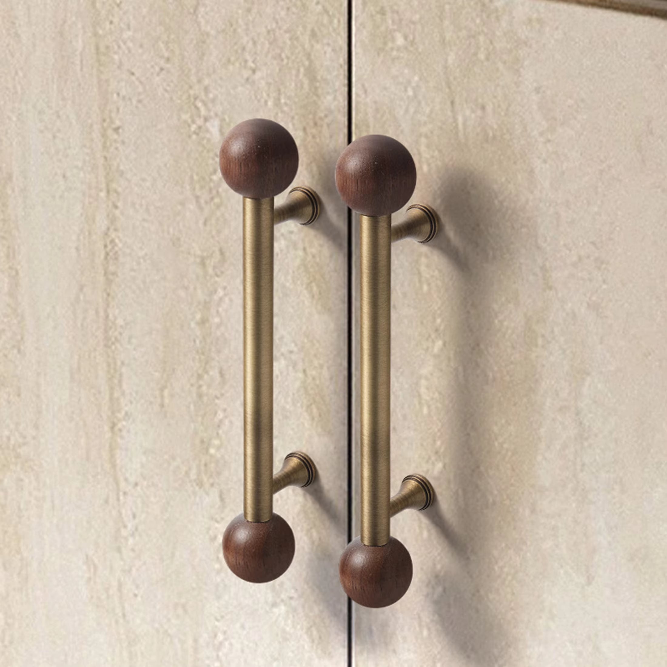 Nordic Brass Walnut Handles for Wooden Furniture and Kitchen Cabinets