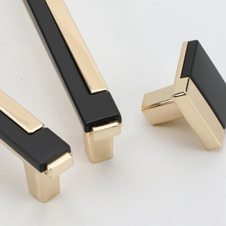 Black Gold Zinc Alloy Square Bar Pull Handle for Kitchen