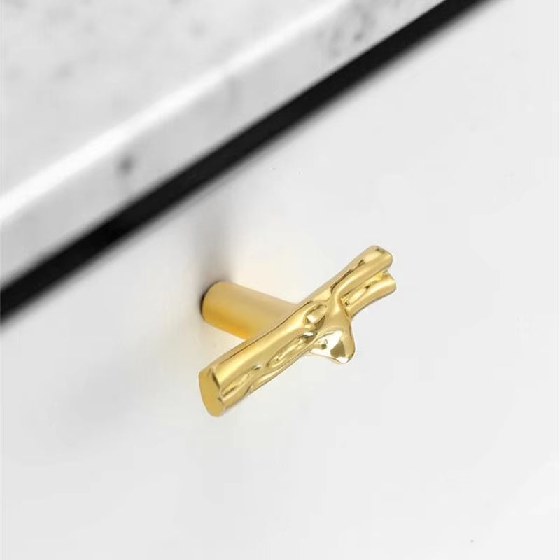 Minimalist Tree Branch Zinc Alloy Wardrobe Cabinet Handle