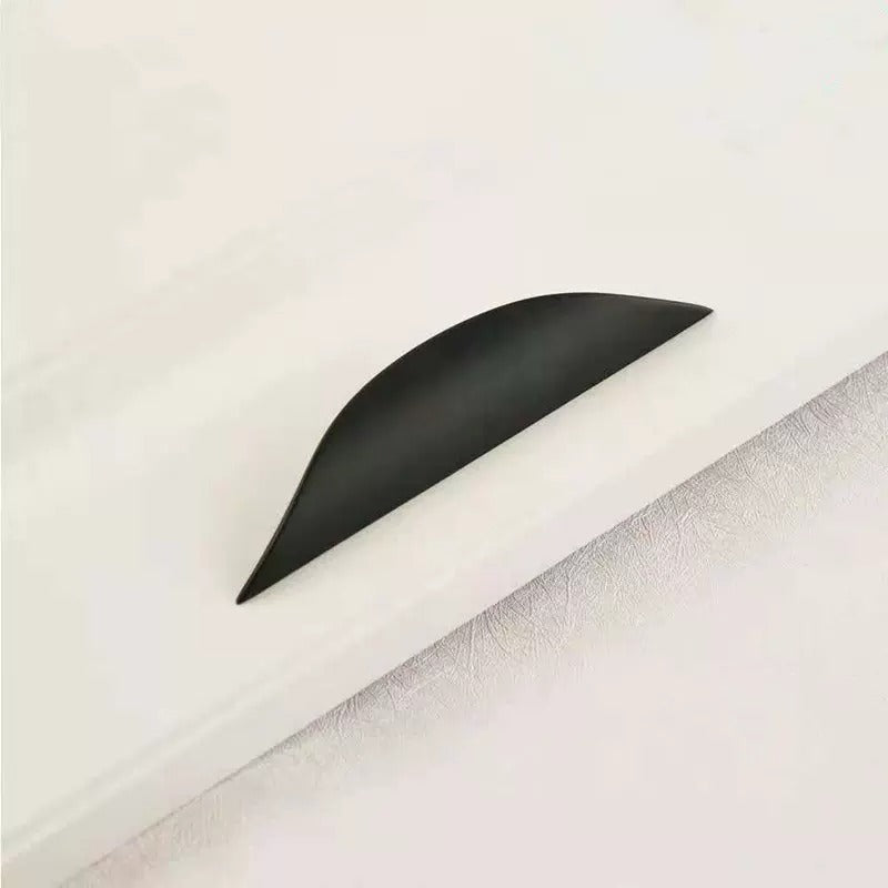 Black Curved Finger Pull Wardrobe Handles