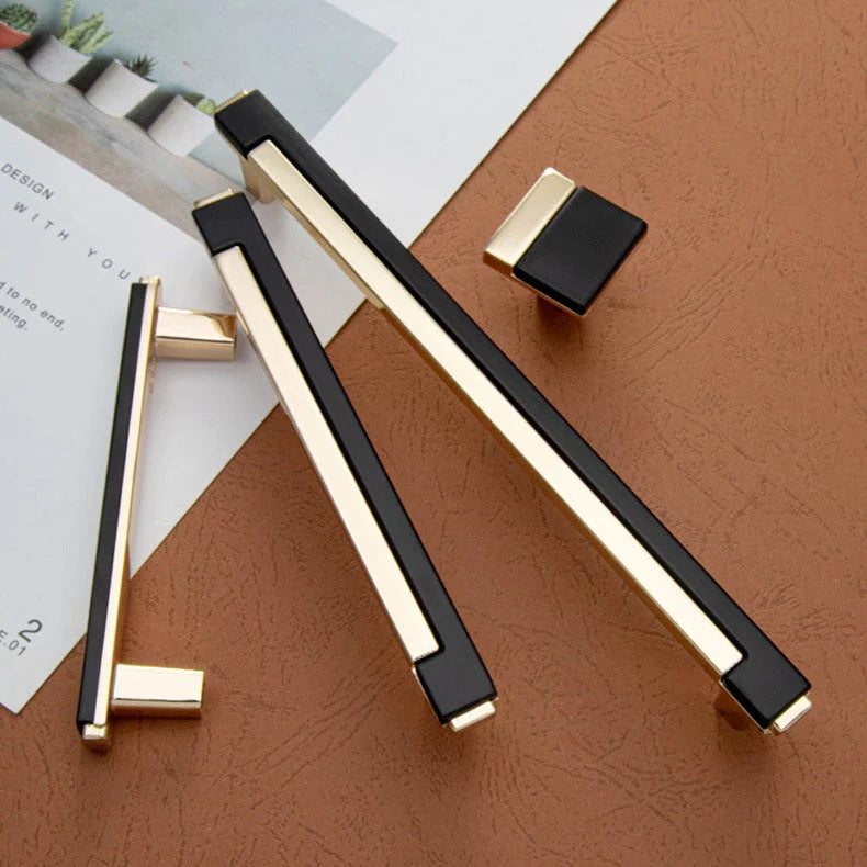 Black Gold Zinc Alloy Square Bar Pull Handle for Kitchen