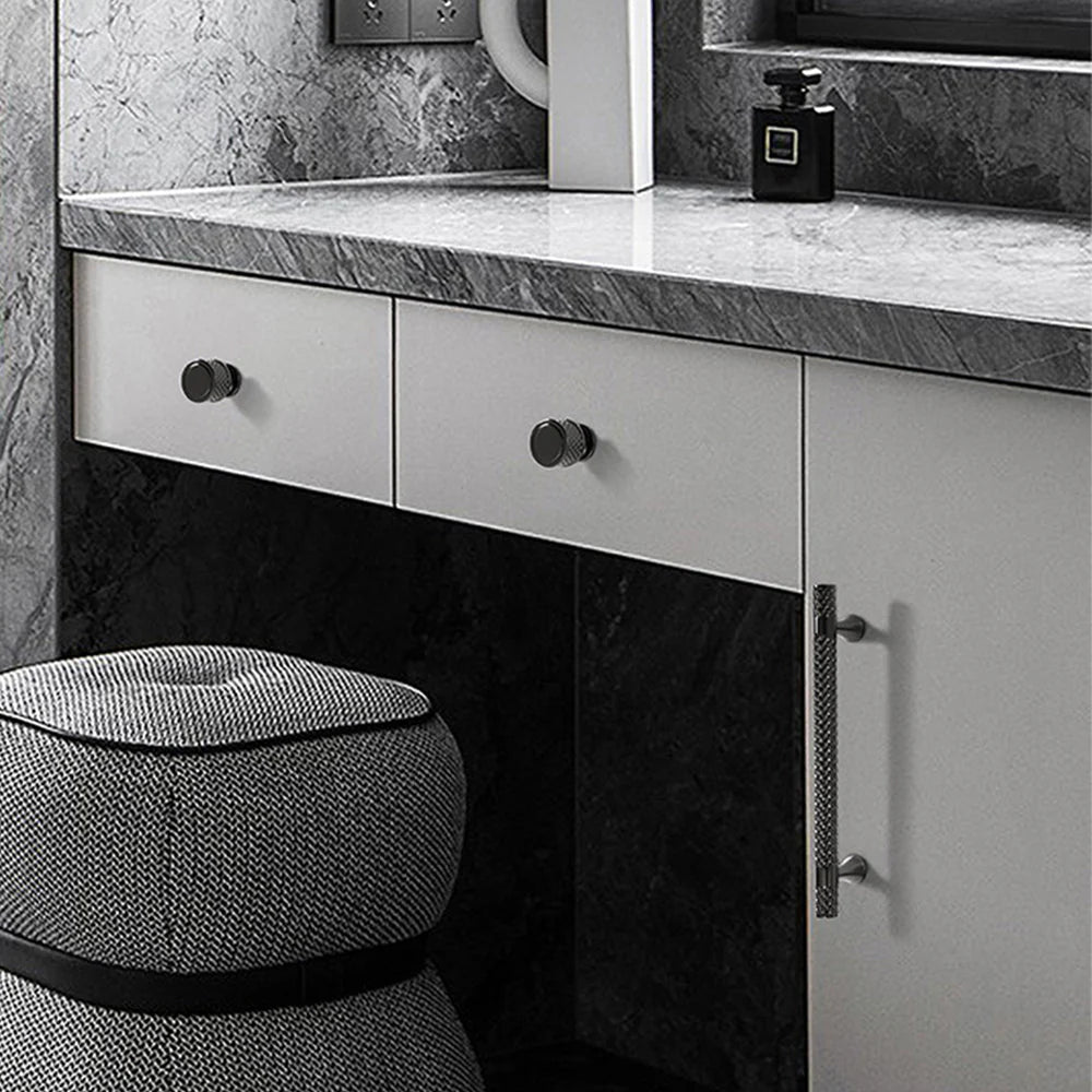 Black Knurled Diamond Design Furniture Cupboard Bar Handle
